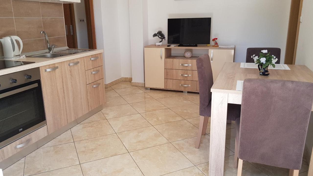 Ruzica Apartments Mirce Exterior foto